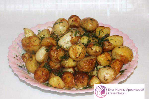 Печеная картошка: вкусное и простое блюдо на каждый день,в фольге